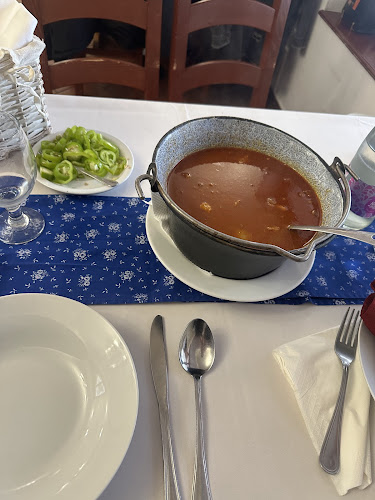 Comentarii opinii despre Fehértói Halászcsárda és Szálloda