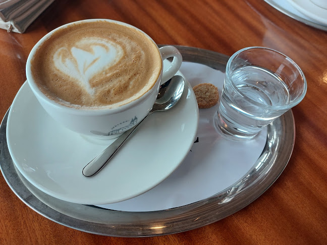 Apátsági Rege Cukrászda