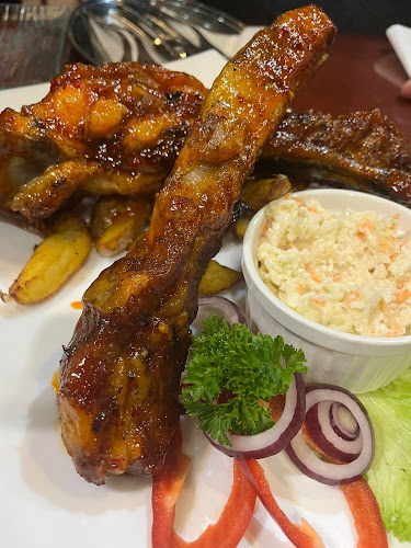 Opinii despre Komédiás Kávéház în Budapest - Vendéglátás