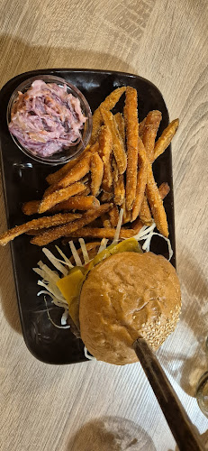 Opinii despre Vadregény Bisztro&Pizza în Pálháza - Vendéglátás