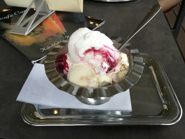 Comentarii opinii despre Eiscafe Cappuccino Kávéház