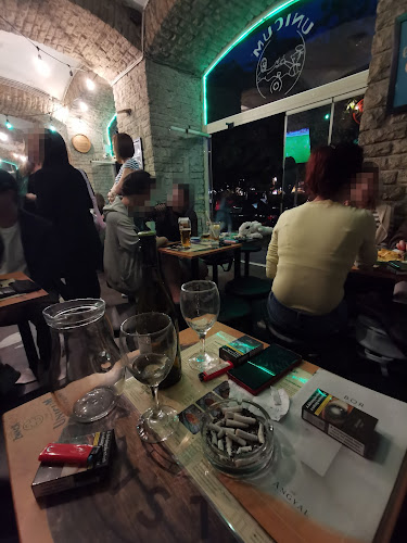 Zöld Kancsó Söröző - Vendéglátás