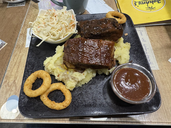 Johnny's Bistro Veszprém - Vendéglátás