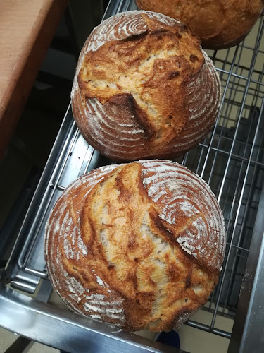 Opinii despre Doktor & Pék pékség în Budapest - Vendéglátás