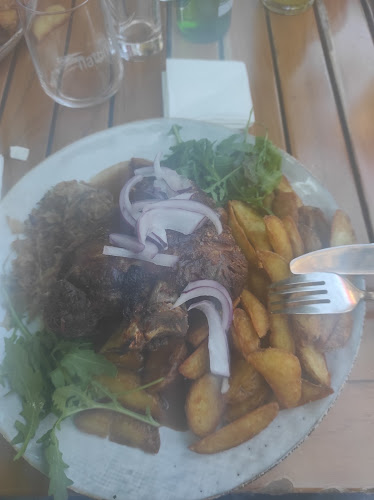 Opinii despre Belga Étterem & Bár în Göd - Vendéglátás