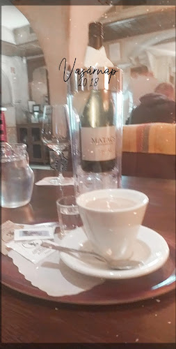 Comentarii opinii despre Casablanca Café - Kávézó Szombathely