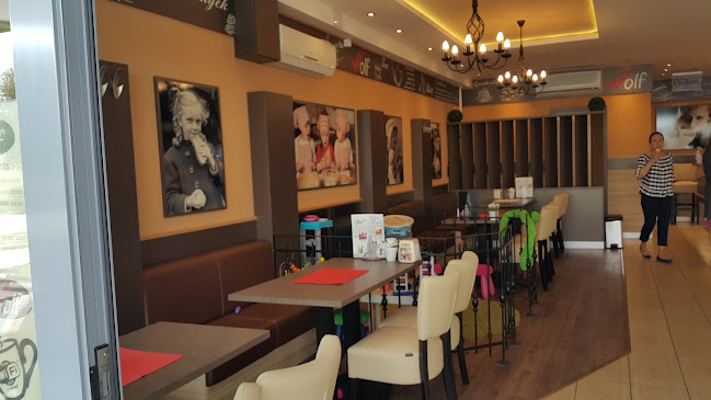 Comentarii opinii despre Wolf Pékség és Cukrászda