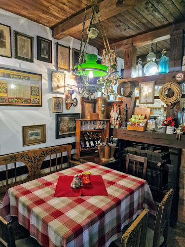 Opinii despre Gulyás udvar Étterem în Tihany - Vendéglátás