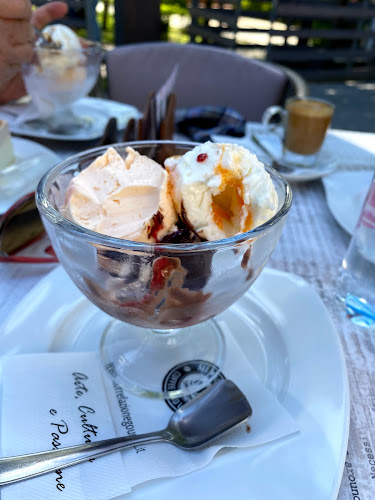 Farfalla fagylaltozó Isaszeg - Isaszeg