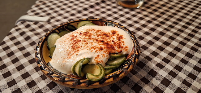 Opinii despre Grund Bistro & Pub în Balatonszabadi - Vendéglátás