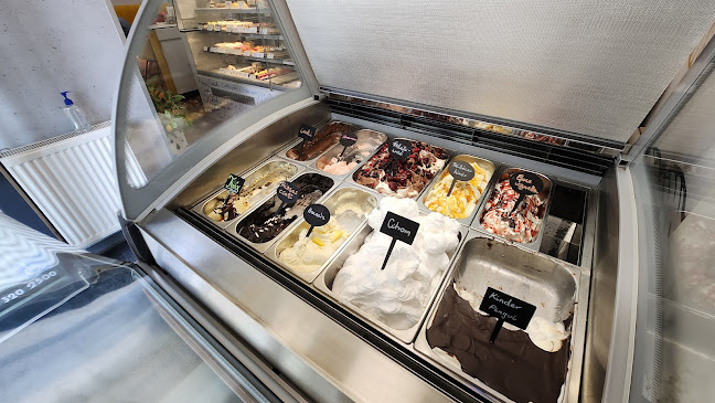 Trécselő Kávézó és Szendvicsbár - Vendéglátás