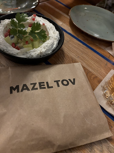 Comentarii opinii despre Mazel Tov