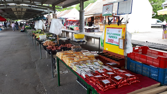 Opinii despre Piac savanyúsàg üzlet în Hódmezővásárhely - Vendéglátás