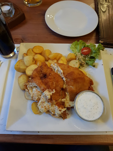 Comentarii opinii despre Fogadó a magyar királyokhoz