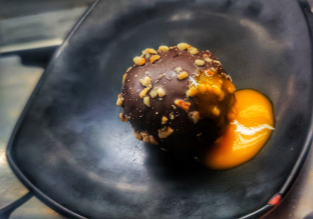 Wasabi Running Sushi & Wok Restaurant - Budapest