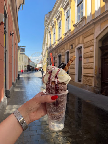 Opinii despre Paradice Fagyizó în Eger - Vendéglátás