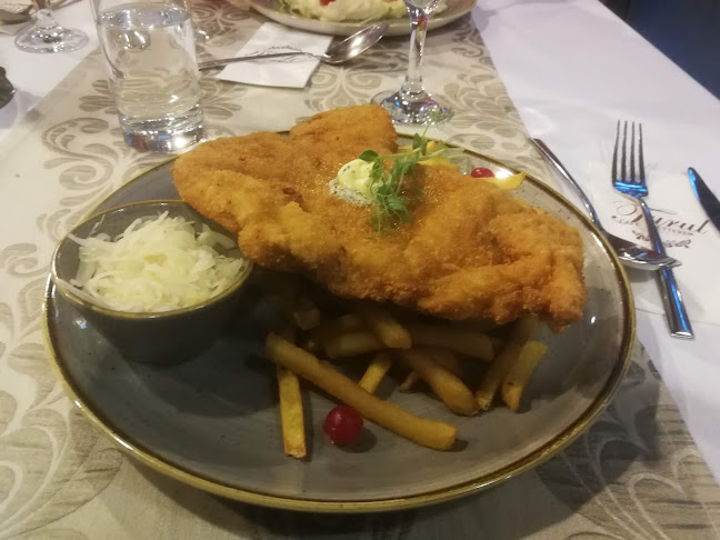 Comentarii opinii despre Turul Cafe & Étterem