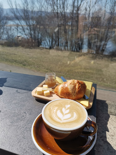 Helyben kávézó - Vendéglátás