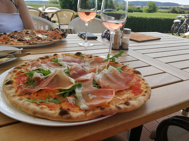 Apáti Étterem, Kávézó