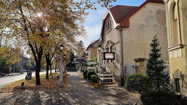 Győr, Nagy Imre u 16, 9024