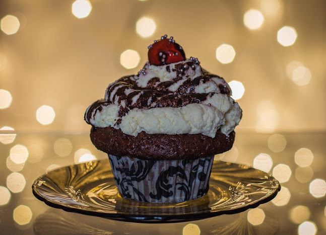 Opinii despre Görbe Tök Falatozó és Kiskocsma în Ságvár - Vendéglátás