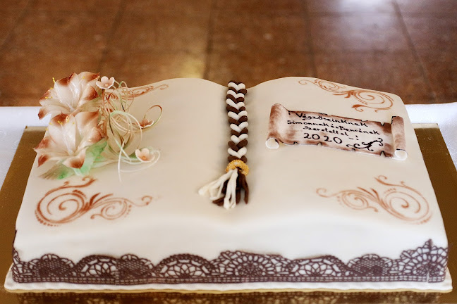 Opinii despre Bianco Nero cukrászda în Soltvadkert - Vendéglátás