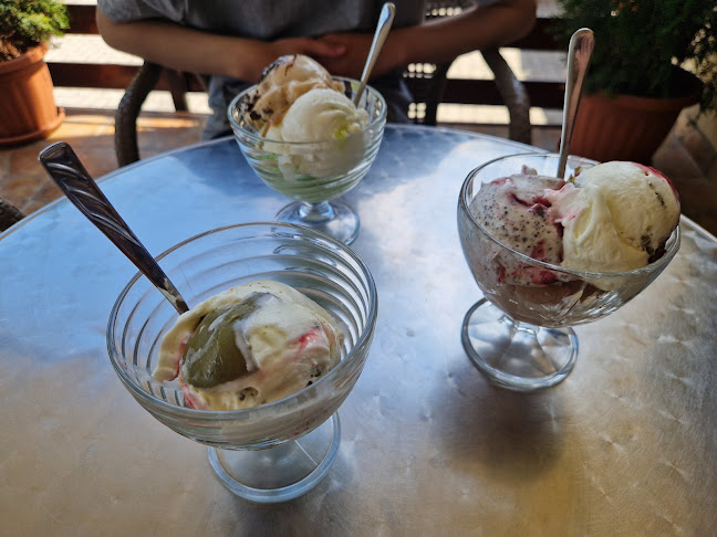 Bor Cukrászda és Kávézó - Dabas - Dabas