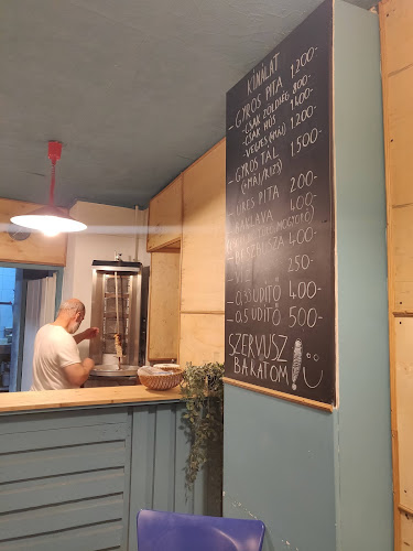 Opinii despre Szindibad Gyros în Miskolc - Vendéglátás