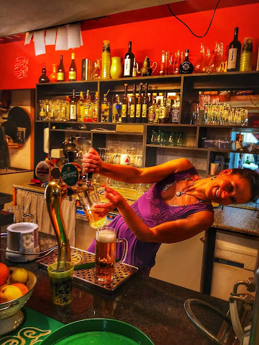 Falatozó Kert Söröző