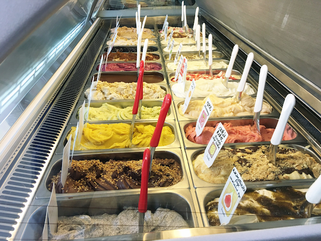 Comentarii opinii despre Fragola Angyalföld Cukrászda és Fagylaltozó