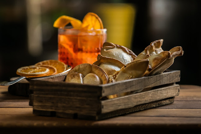 Opinii despre House Bar & Kitchen în Budapest - Vendéglátás