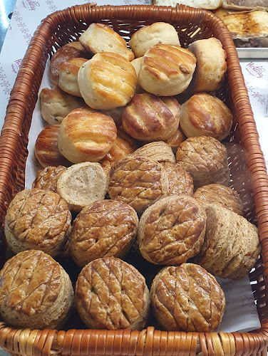 Hollósy Cukrászat Pasarét