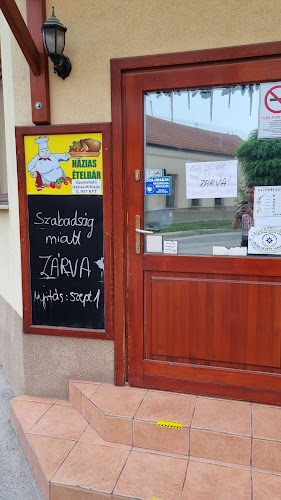 Taksony, Mikes Kelemen u. 1, 2335