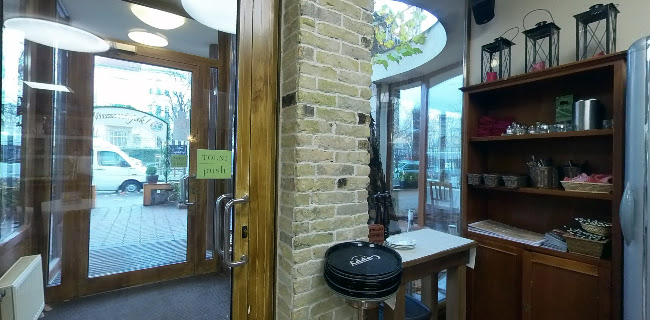 Comentarii opinii despre A Platán - Étterem és Terasz a Városligetnél