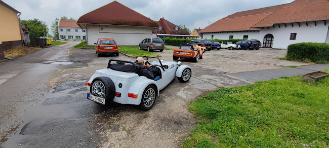 Lord Panzió, Vendéglő - Vendéglátás