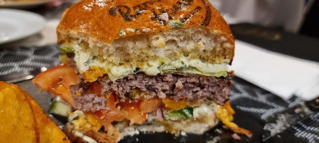 Random House Étterem - Vendéglátás