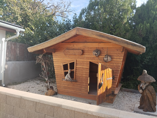 Aréna cukrászda - Pincehely