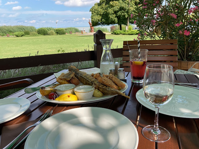 Halászcsárda - Vendéglátás