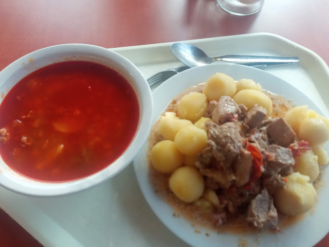 Opinii despre Lecsó-faló étterem în Szentes - Vendéglátás