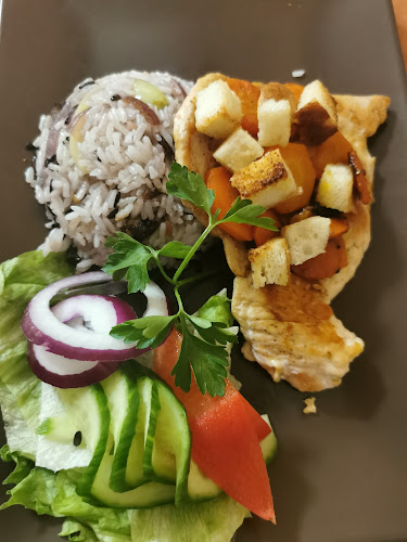 Opinii despre Pizza Piazza în Budapest - Vendéglátás