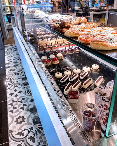 Amber's Bakery & Cafe