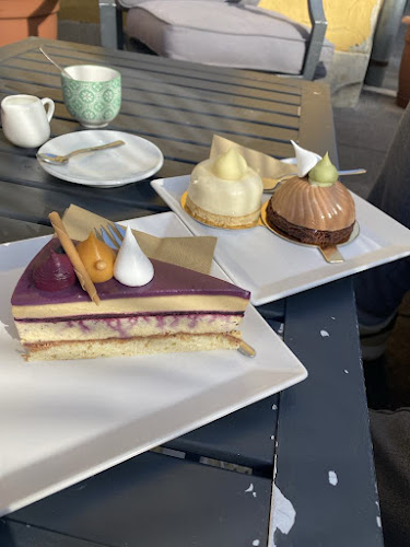 Pécs, Jókai tér 6, 7624