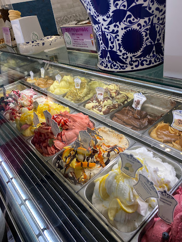 Lila Fagyizó - Vendéglátás