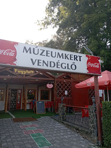 Múzeumkert Vendéglő és Panzió
