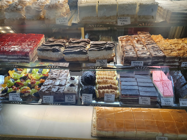 Comentarii opinii despre TimGa cukrászda