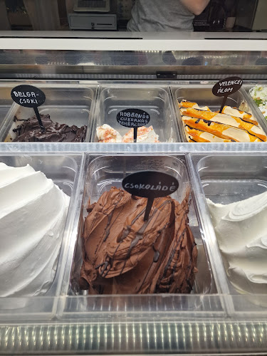 Palotakerti Fagyizó - Gödöllő