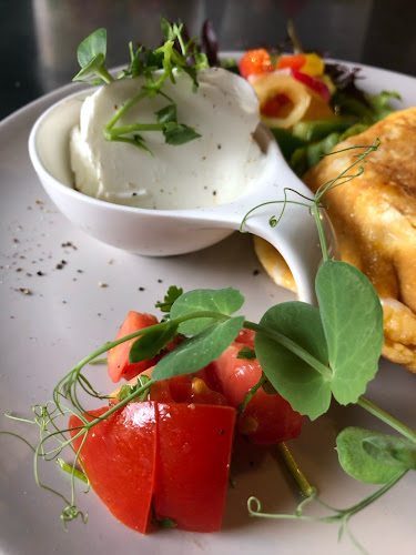 Comentarii opinii despre Kávélabor