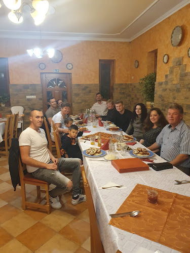 Opinii despre Millennium Étterem-Söröző în Mezőkövesd - Vendéglátás