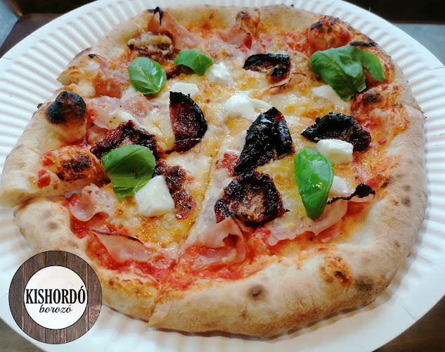 Opinii despre Kishordó Borozó în Szeged - Vendéglátás