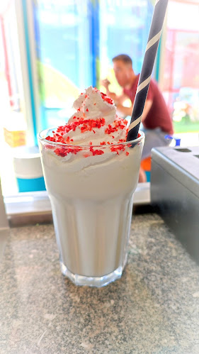 Opinii despre Bella Gelato în Szombathely - Vendéglátás